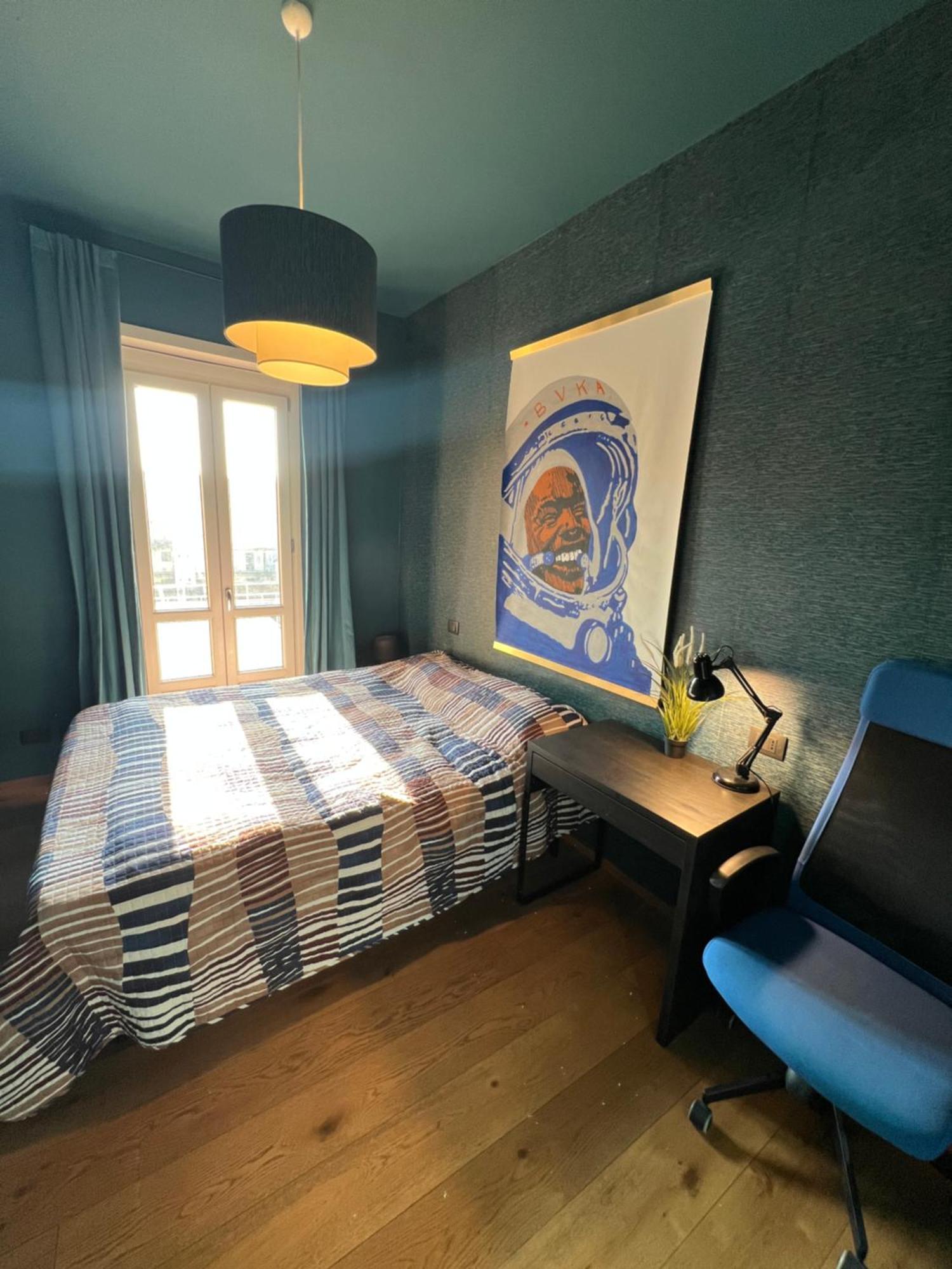Room With Private Balcony On The Dora River トリノ エクステリア 写真